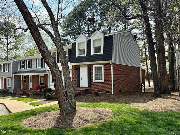 2nd image of 7721 Kingsberry Ct