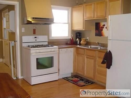 2nd image of 2691 S Knox Ct