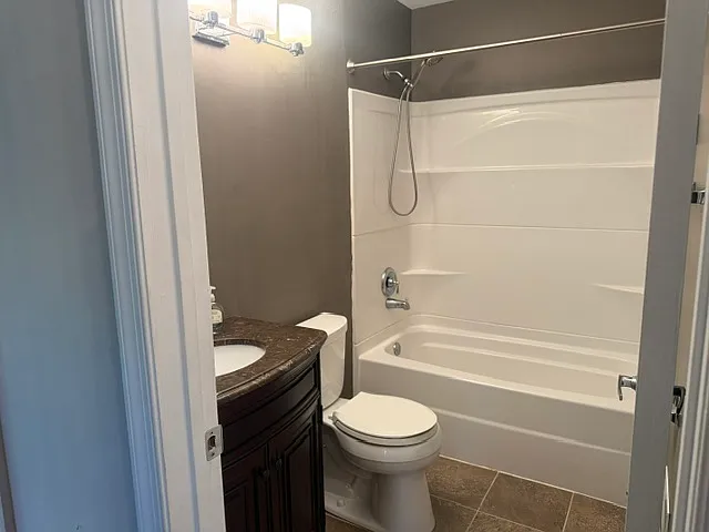 2 bed, $2,900 — Photo 3