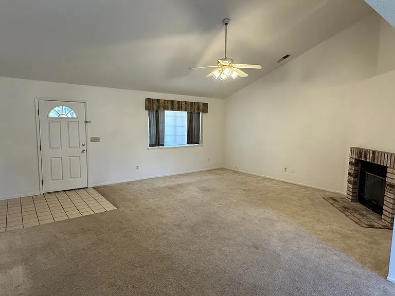 167 Via Mission Dr — Photo 19