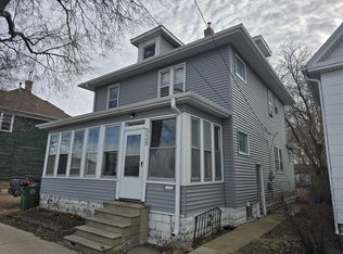 320 E 7th St, Waterloo, IA 50703