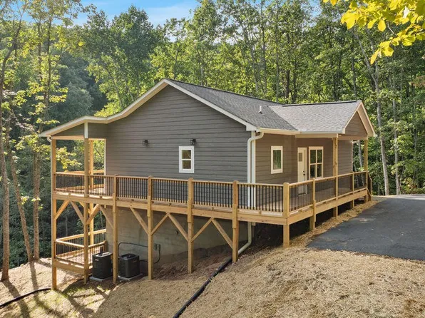 1334 Estates Dr, Seymour, TN 37865