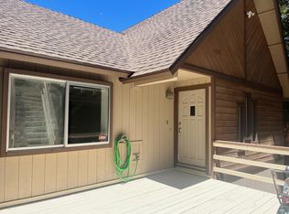 1197 Grass Valley Rd, Lake Arrowhead, CA 92352
