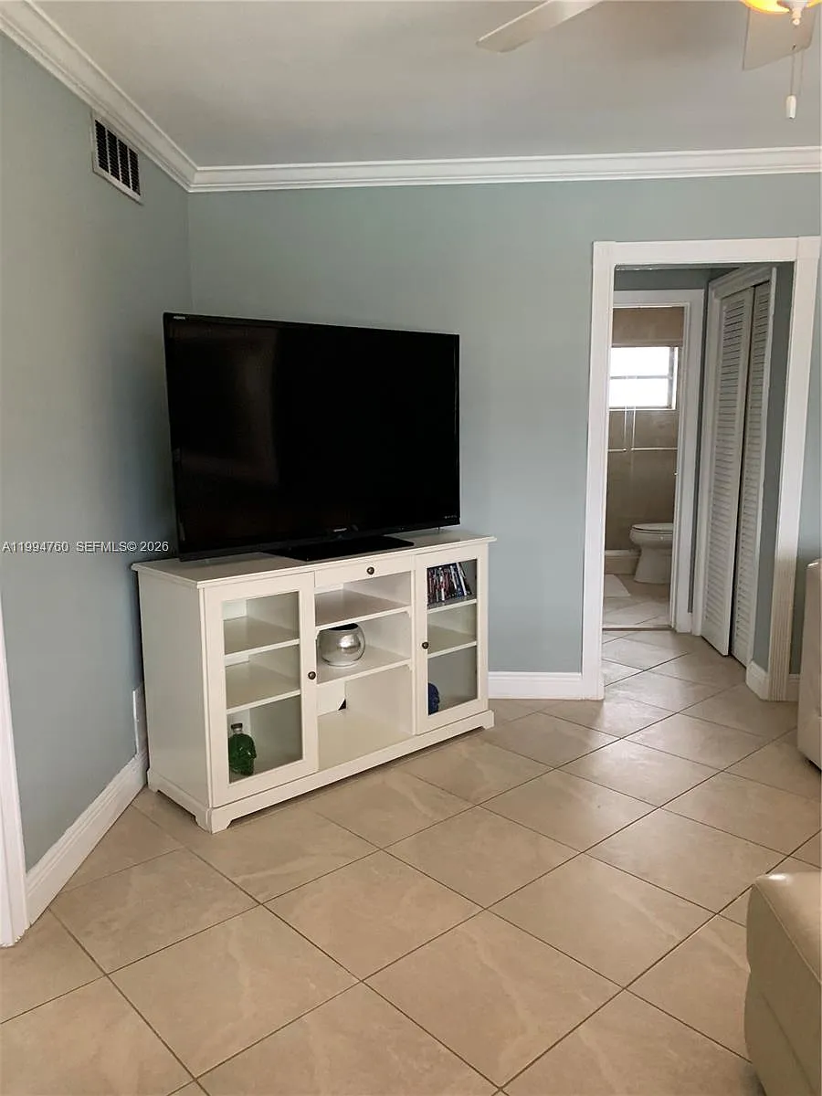 Photo 2 of 19 - 1100 Atlantic Shores Blvd #412 - Hallandale Beach, FL Building Photo - 1100 Atlantic Shores Blvd #412