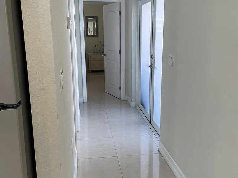 30 Coconut Dr — Photo 4