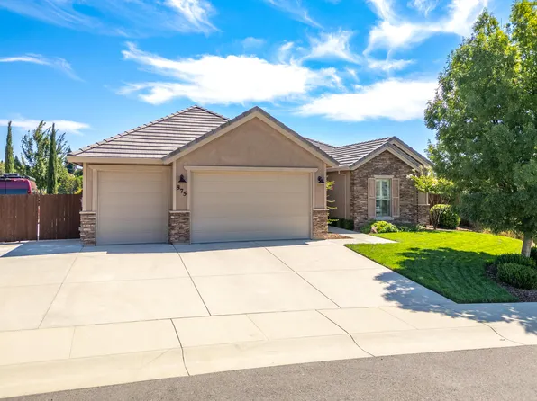 875 Wind Cove Dr, Redding, CA 96001