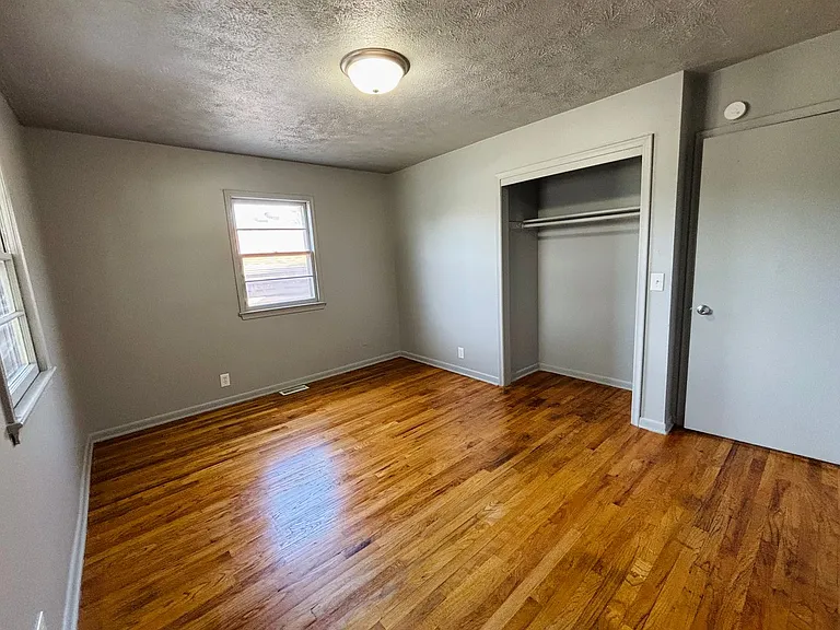 4686 Kansas Ave — Photo 11