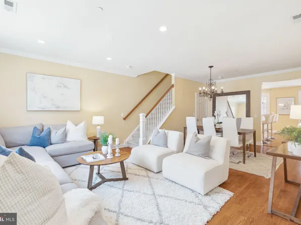 507 Captains Way, Philadelphia, PA 19146