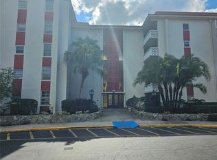 2630 Pearce Dr UNIT 307, Clearwater, FL 33764