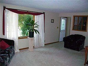 2nd image of 403 Ashford Ave