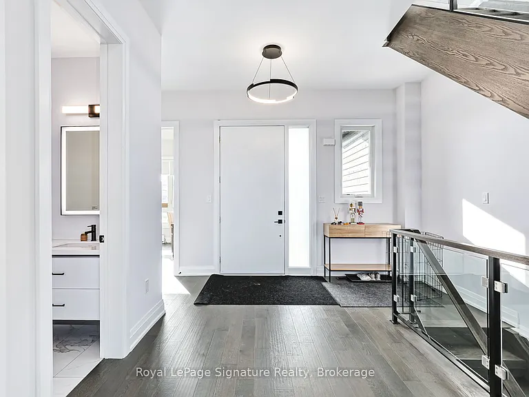 107 Sladden Ct — Photo 3