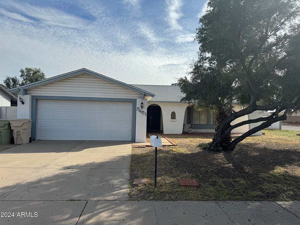 1st image of 5451 W ALTADENA Avenue