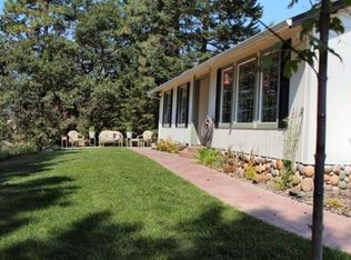 2358 Longbranch Rd, Eagle Point, OR 97524