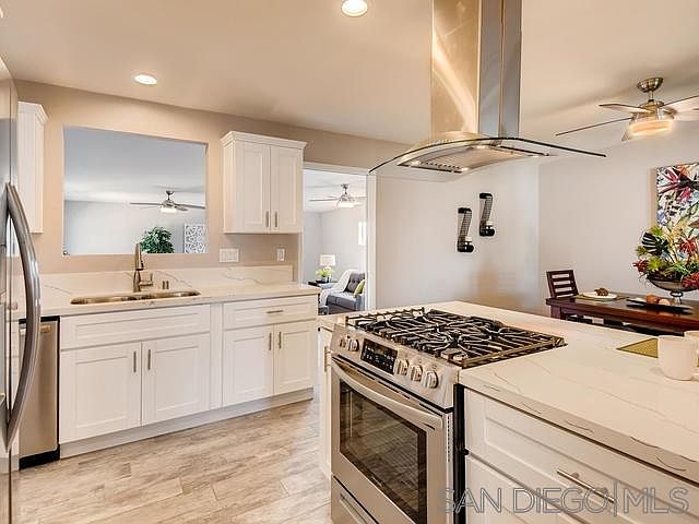 2nd image of 7291 Beagle St