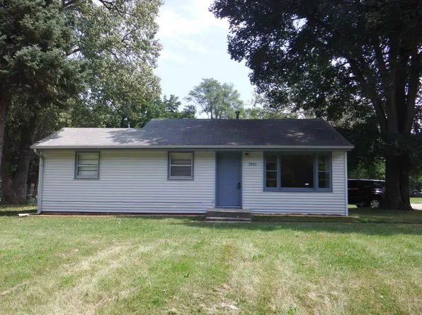 1903 N Central Ave, Rockford, IL 61101