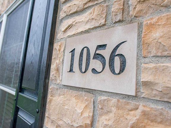 4th image of 1056 Balmoral Dr
