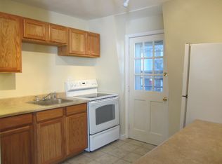 43 Storer St #302, Saco, ME 04072
