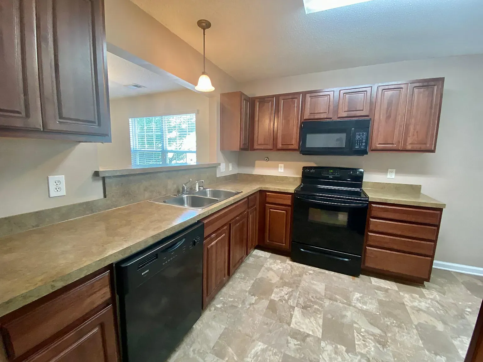 149 Eagle Park Drive - 1 — Photo 3