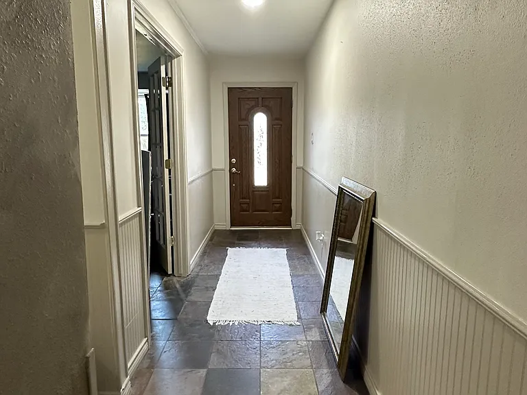 11723 Hillcroft St — Photo 9