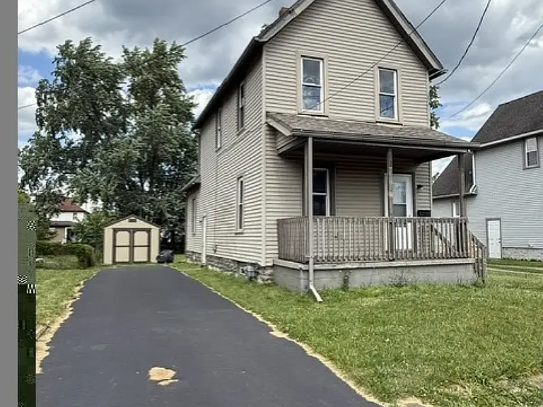 52 W Federal St SE — Photo 1