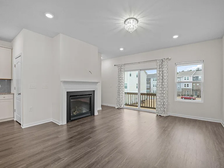 1128 Brickfield Dr — Photo 15