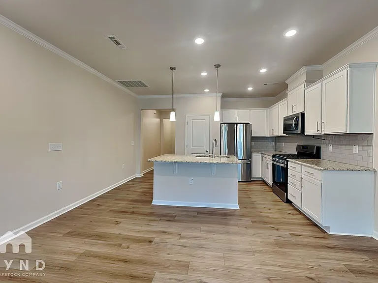 845 Falls Grove Trl — Photo 4