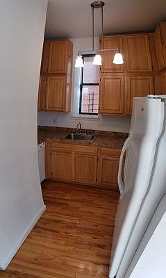3rd image of 718 Saint Nicholas Ave #2-3