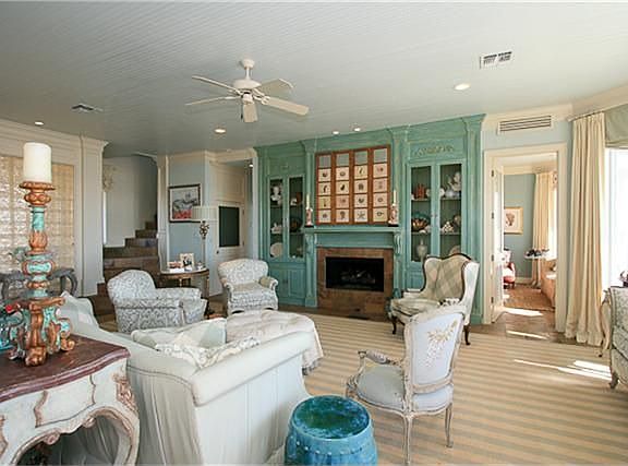 3rd image of 19603 Shores Dr