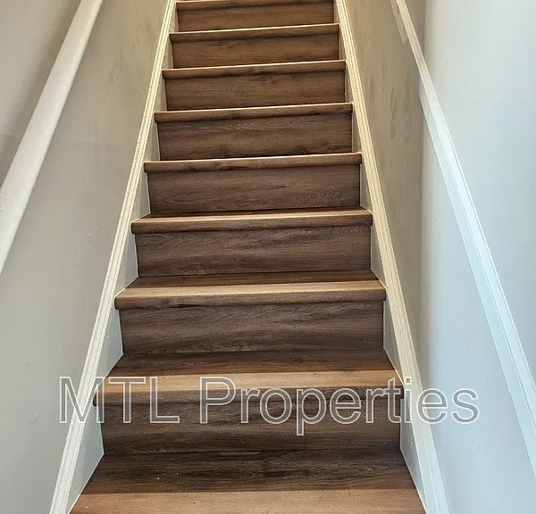 1248 Grove Park Ln #1 — Photo 11