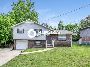 305 Saint John Rd NW, Birmingham, AL 35215