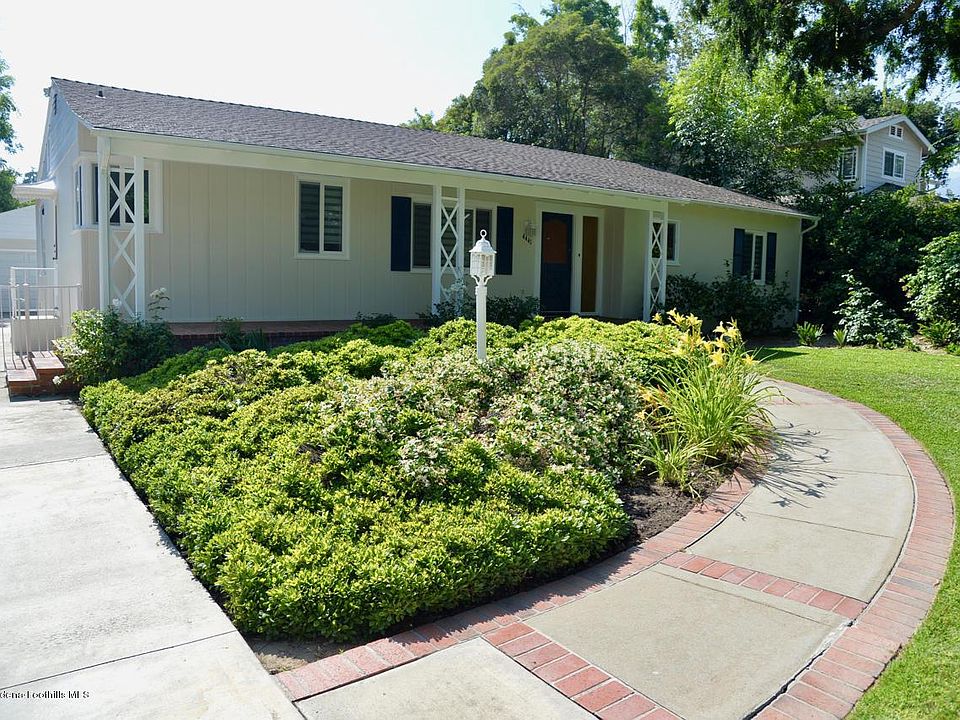 1st image of 4441 Oakwood Ave