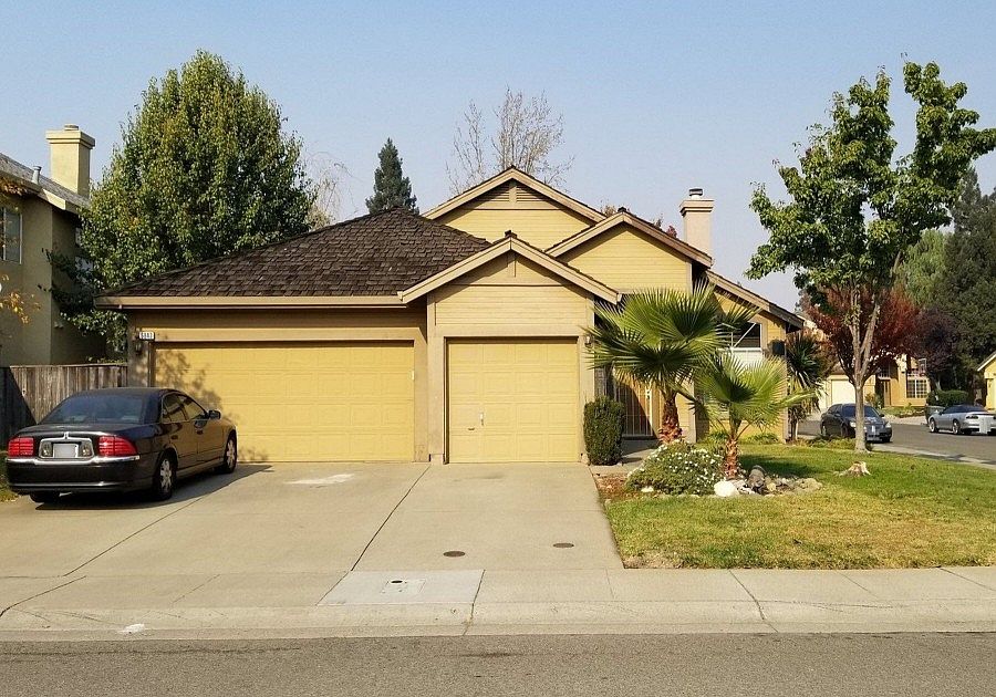 1st image of 6843 Hollybrook Dr