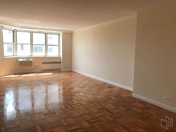 2nd image of 201 E 19th St APT 12D