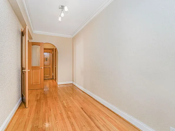 1810 Avenue N image 10 of 29