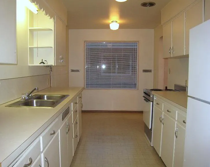 1118 7th St NW #3 — Photo 5