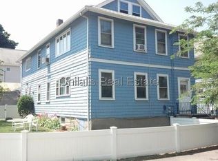 141 Grove St, Watertown, MA 02472