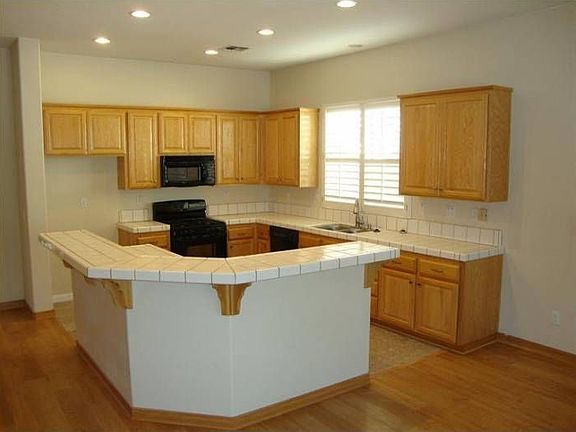 2nd image of 9053 Vista Creek Way