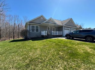 25 Highland Ridge Dr #25, Hampden, ME 04444