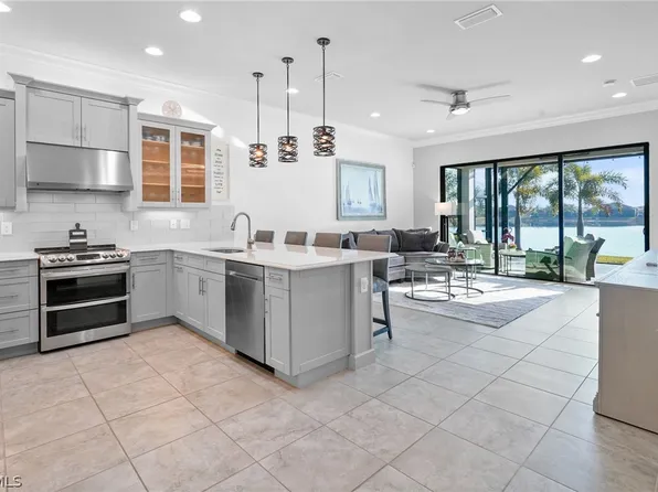 11960 Lakewood Preserve Pl, Fort Myers, FL 33913