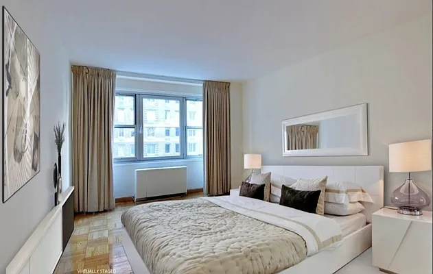 Rented by Compass | media 25