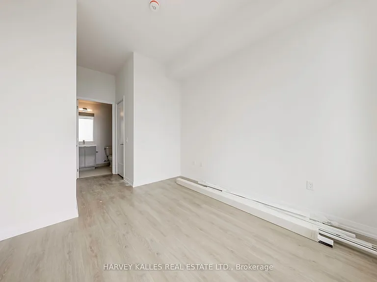 50 Dunfield Ave #Penthouse 17 — Photo 8