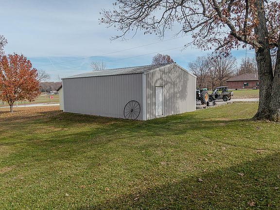 4th image of 60 Community Drive
