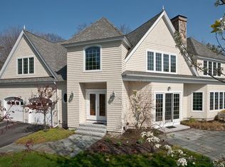 38 Argo Point Ln, York, ME 03909