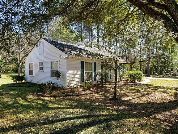 2nd image of 3108 N Trenton St