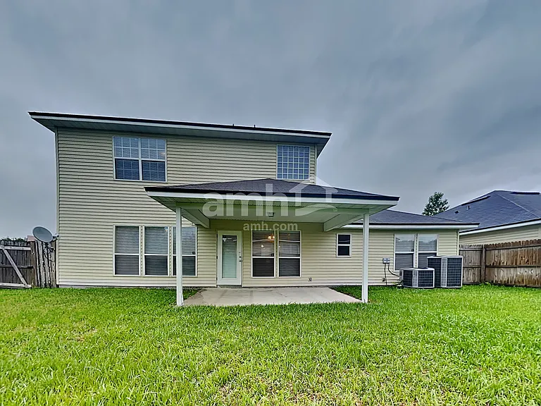 9243 Prosperity Lake Dr — Photo 22