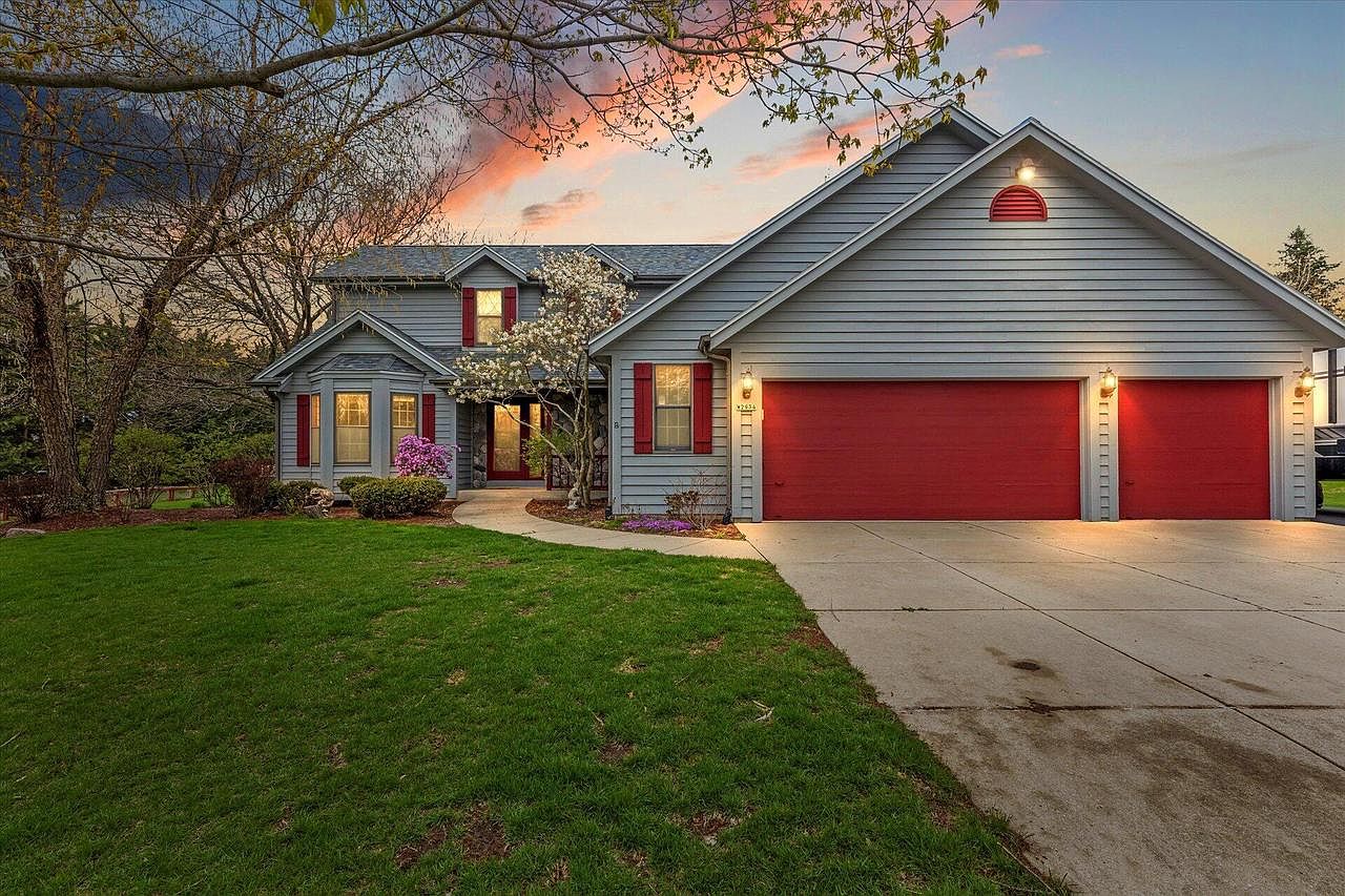 W2934 Lafayette LANE, Elkhorn, WI 53121 Zillow