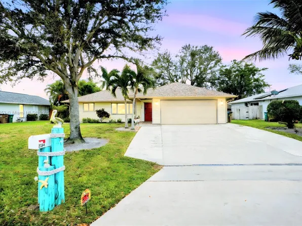 2304 SE 8th Ter, Cape Coral, FL 33990