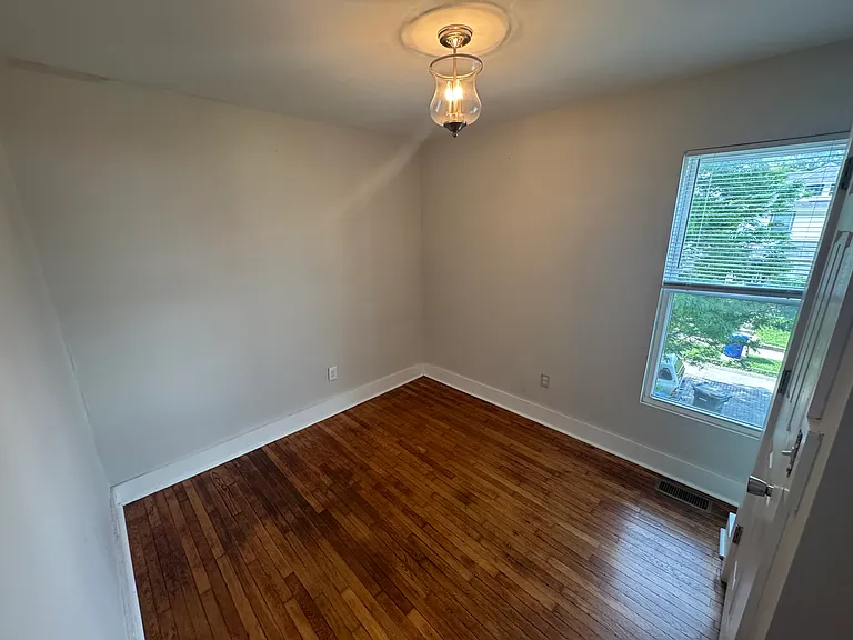 1573 E Rich St — Photo 12