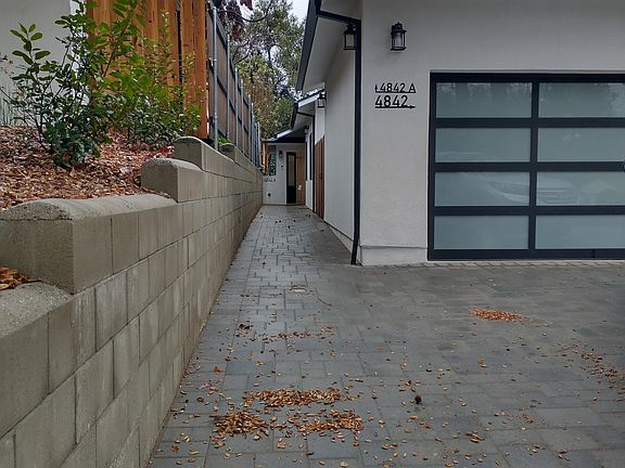 2nd image of 4842A Viro Rd