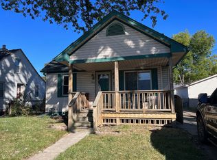 3865 Mildred St, Wayne, MI 48184